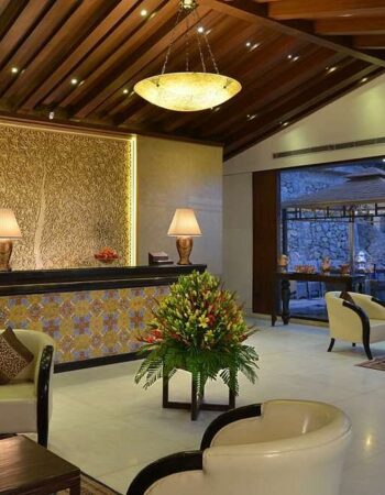 Golden Tulip – Srinagar