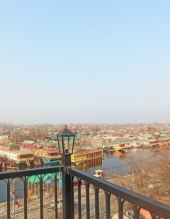 The Vintage Srinagar at Dal Lake