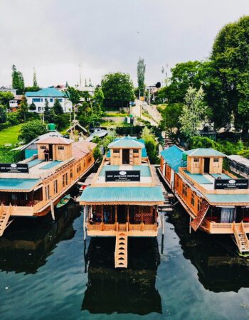 New Jacquline Heritage Houseboats