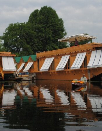 New Jacquline Heritage Houseboats