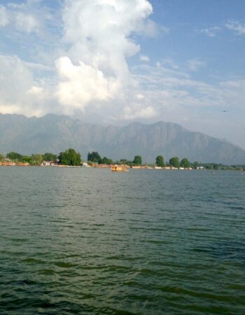 Wangnoo Heritage Houseboats